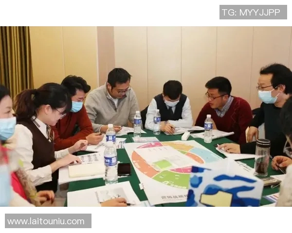 武汉足球队与南京足球队赛后复盘团队协作分析与表现总结