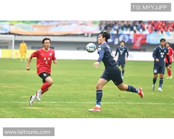 上港与全北激战回顾精彩录像重温比赛瞬间与精彩进球分析